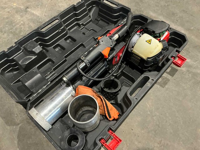 Palenrammer met benzinemotor - afbeelding 5 van  6