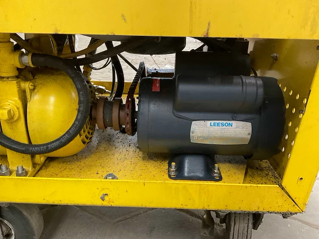 Pall pe01078-12-h-w-83 oliefilter systeem - afbeelding 11 van  13