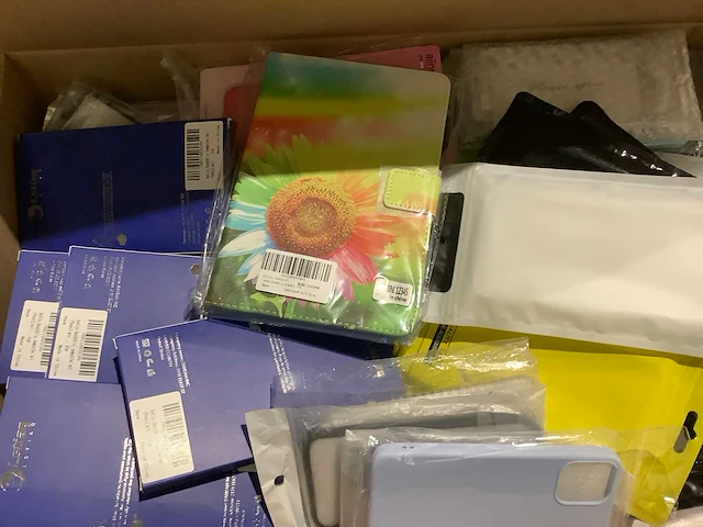 Pallet - amazon overstockgoederen - 1350 items - afbeelding 6 van  6