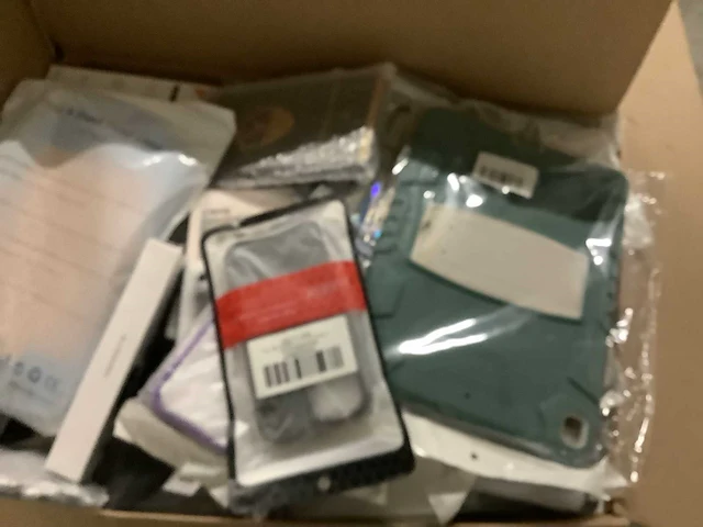 Pallet - amazon overstockgoederen - 2170 items - afbeelding 6 van  7