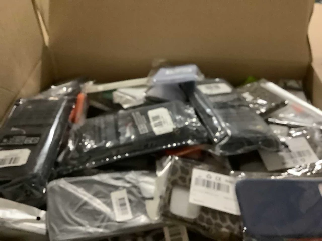 Pallet - amazon overstockgoederen - 2320 items - afbeelding 5 van  7