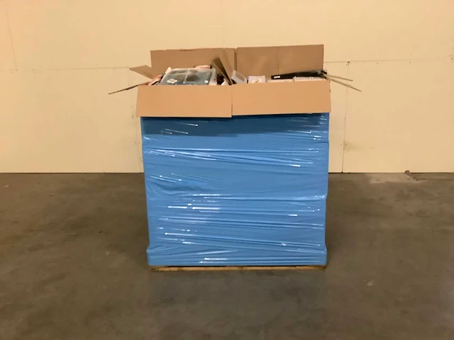 Pallet - amazon overstockgoederen - 2839 items - afbeelding 2 van  7