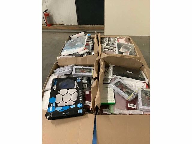 Pallet - amazon overstockgoederen - 2839 items - afbeelding 7 van  7