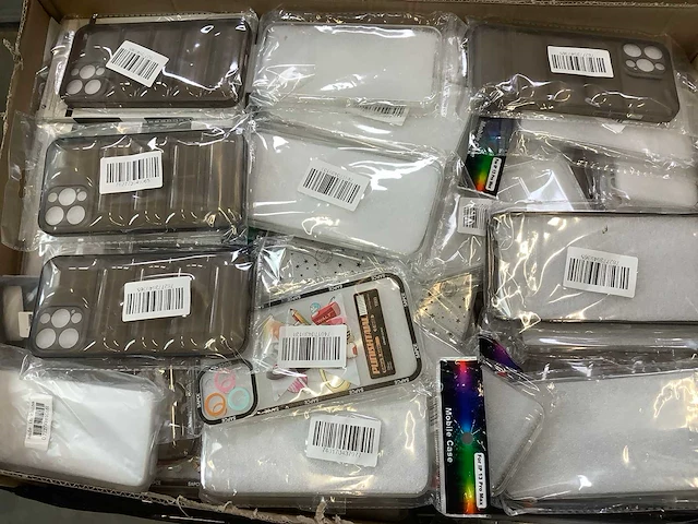 Pallet - amazon overstockgoederen - 3050 items - afbeelding 3 van  7