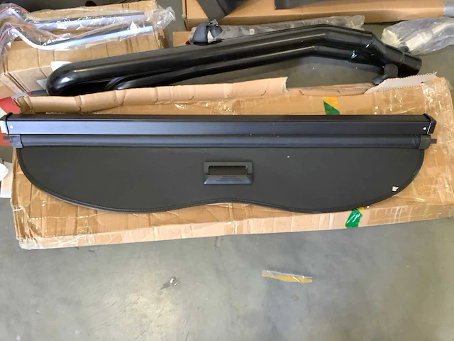 Pallet - auto onderdelen - retourgoederen - afbeelding 4 van  25
