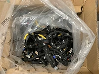 Pallet - auto onderdelen - retourgoederen - afbeelding 3 van  27