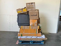 Pallet - auto onderdelen - retourgoederen - afbeelding 12 van  27