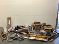 Pallet - auto onderdelen - retourgoederen - afbeelding 21 van  27