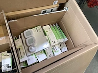 Pallet - elektronica - retourgoederen - 1818 items - afbeelding 4 van  5