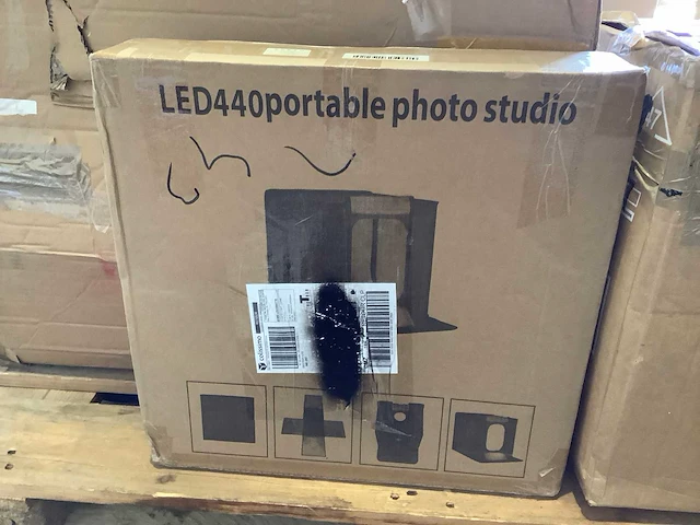 Pallet - elektronica - retourgoederen - afbeelding 2 van  27
