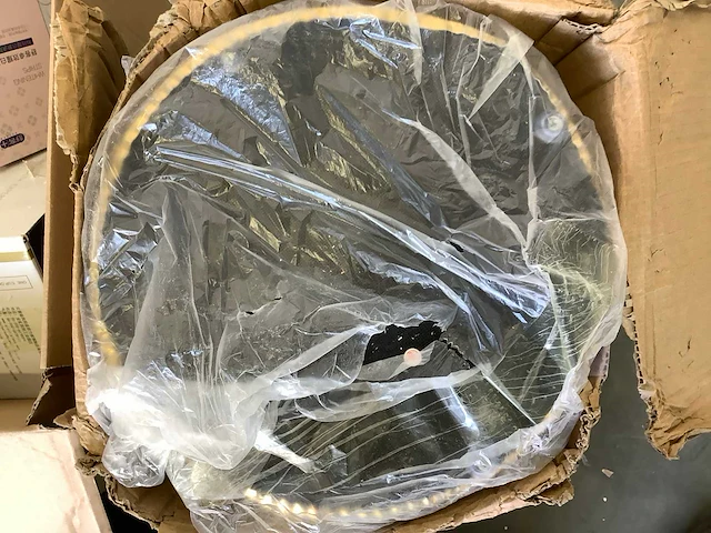 Pallet - huishoudelijk - retourgoederen - afbeelding 9 van  26