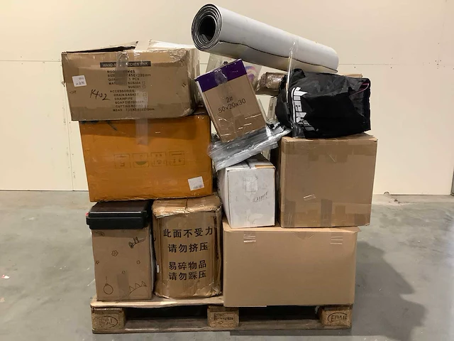 Pallet - huishoudelijk - retourgoederen - afbeelding 12 van  26