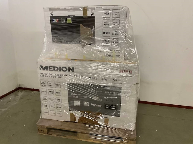 Pallet - medion - television - afbeelding 10 van  17