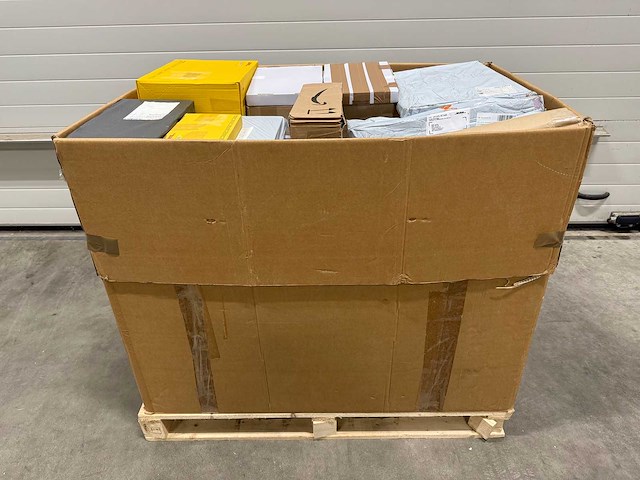 Pallet - ongeopende - retourpakketten - 100 items - afbeelding 2 van  3