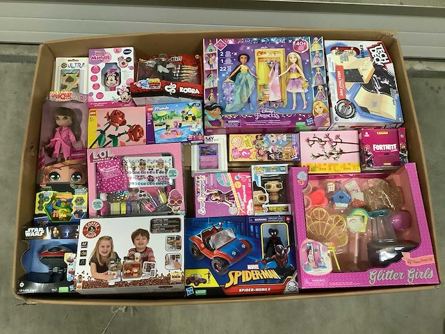 Pallet - overstock / new - speelgoed - 140 items - afbeelding 1 van  8