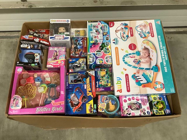 Pallet - overstock / new - speelgoed - 142 items - afbeelding 1 van  9