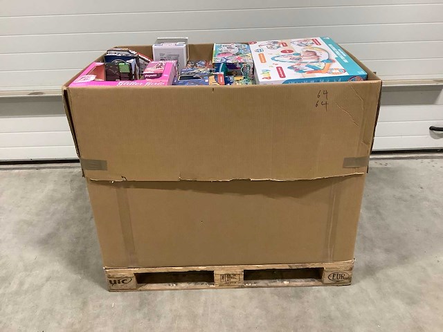 Pallet - overstock / new - speelgoed - 142 items - afbeelding 8 van  9