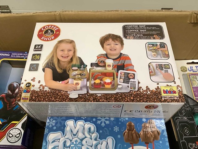 Pallet - overstock / new - speelgoed - 143 items - afbeelding 2 van  9