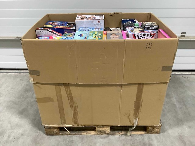 Pallet - overstock / new - speelgoed - 143 items - afbeelding 8 van  9