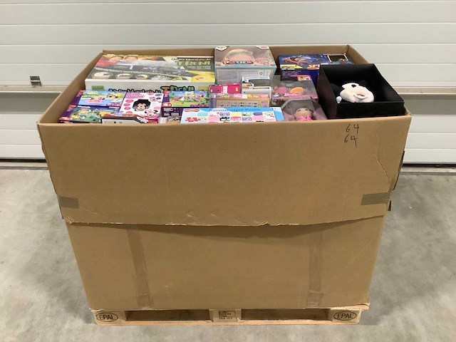Pallet - overstock / new - speelgoed - 146 items - afbeelding 7 van  8