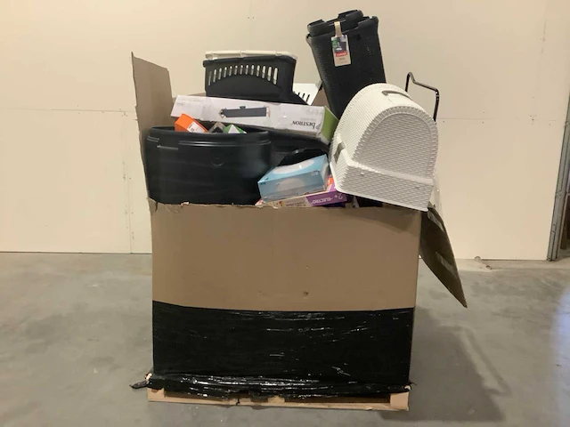 Pallet - retourgoederen - 45 items - afbeelding 2 van  5