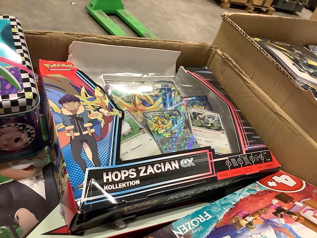 Pallet - speelgoed - afbeelding 6 van  11