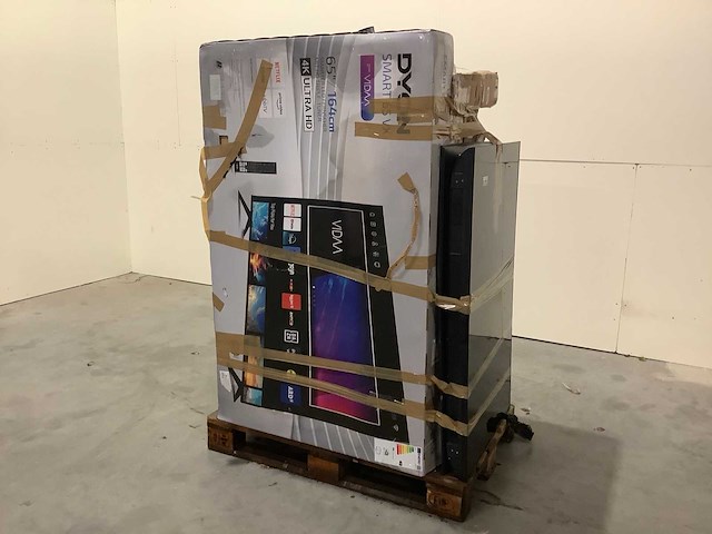 Pallet - televisie retourgoederen - 12 items - afbeelding 1 van  7