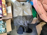 Pallet - textiel - retourgoederen - afbeelding 2 van  17