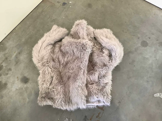 Pallet - textiel - retourgoederen - afbeelding 30 van  31