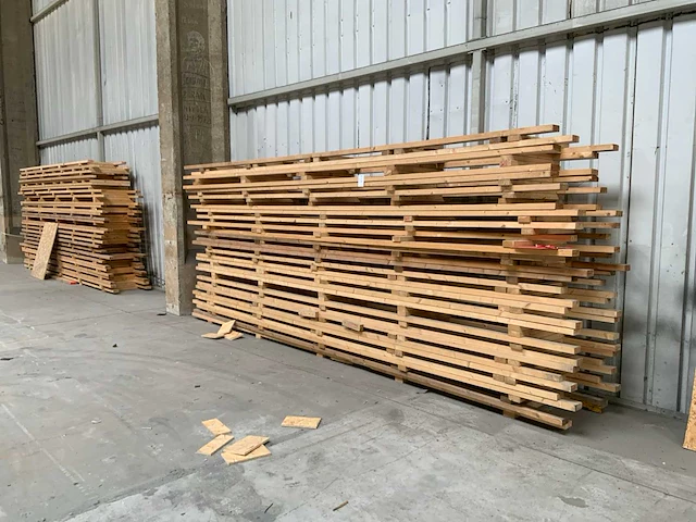 Pallet (45x) - afbeelding 1 van  3