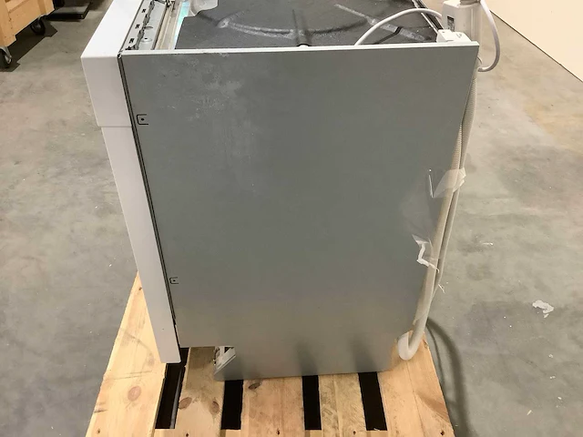 Pallet a-merk retourgoederen - 1 items - afbeelding 4 van  5