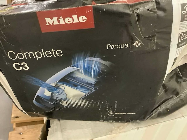 Pallet a-merk retourgoederen - 11 items - afbeelding 4 van  6