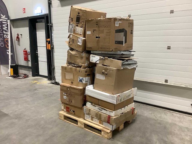 Pallet a-merk retourgoederen - 15items - afbeelding 1 van  9