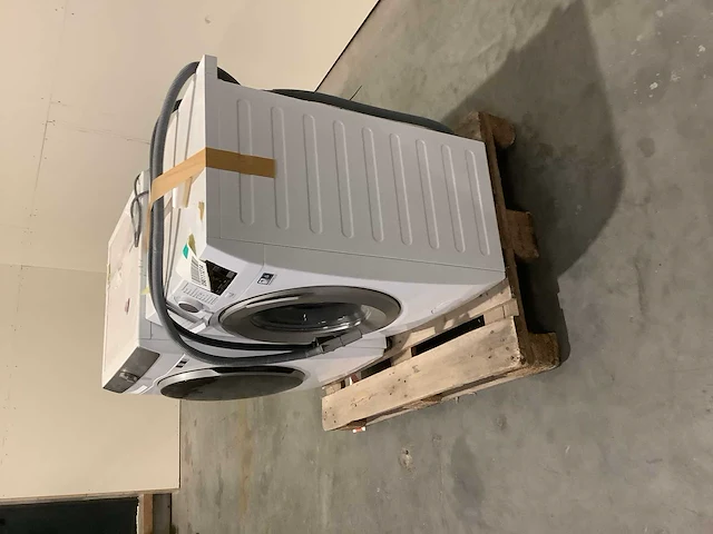 Pallet a-merk retourgoederen - 2 items - afbeelding 4 van  5