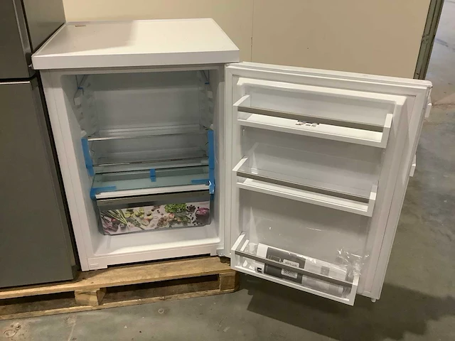 Pallet a-merk retourgoederen - 2 items - afbeelding 6 van  10