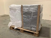 Pallet a-merk retourgoederen - 2 items - afbeelding 1 van  6