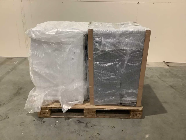 Pallet a-merk retourgoederen - 2 items - afbeelding 2 van  6