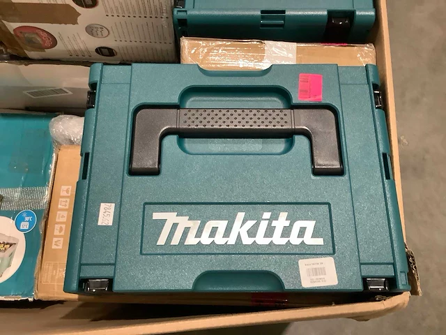 Pallet a-merk retourgoederen - 20 items - afbeelding 6 van  7