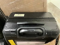 Pallet a-merk retourgoederen - 21 items - afbeelding 5 van  8