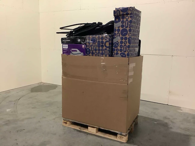 Pallet a-merk retourgoederen - 24 items - afbeelding 1 van  8