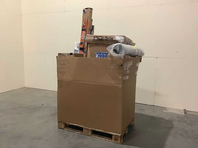 Pallet a-merk retourgoederen - 25 items - afbeelding 1 van  8