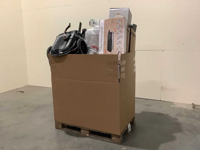 Pallet a-merk retourgoederen - 26 items - afbeelding 1 van  6