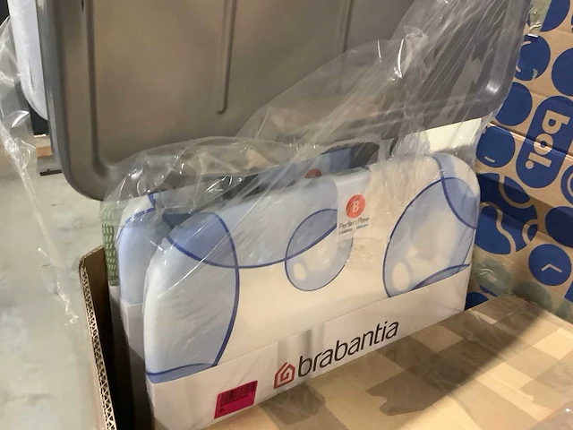 Pallet a-merk retourgoederen - 26 items - afbeelding 5 van  8