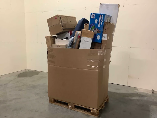 Pallet a-merk retourgoederen - 28 items - afbeelding 1 van  8