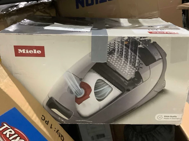 Pallet a-merk retourgoederen - 29 items - afbeelding 3 van  7