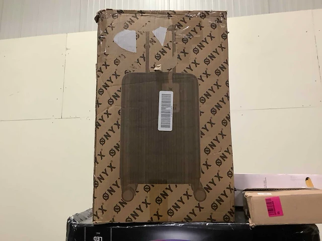 Pallet a-merk retourgoederen - 29 items - afbeelding 6 van  8