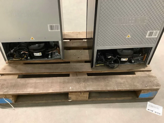 Pallet a-merk retourgoederen - 3 items - afbeelding 2 van  11