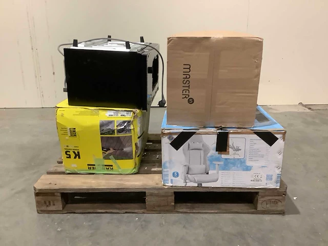 Pallet a-merk retourgoederen - 3 items - afbeelding 2 van  6