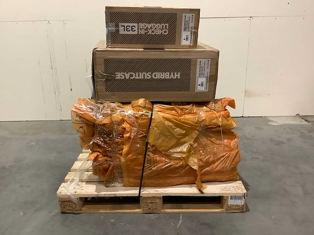 Pallet a-merk retourgoederen - 3 items - afbeelding 2 van  8