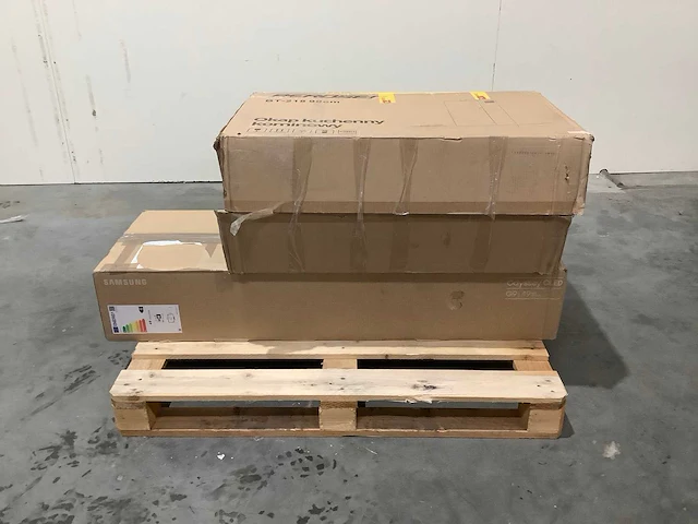 Pallet a-merk retourgoederen - 3 items - afbeelding 2 van  6